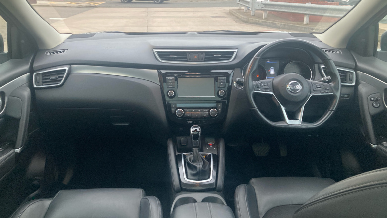 Nissan Qashqai 1.3 DiG-T 160 Tekna 5dr DCT Petrol Hatchback